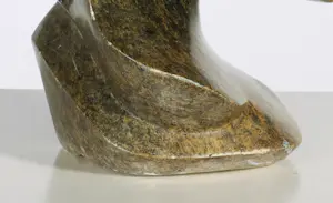 Edmore Sango - Stenen sculptuur, Zonder titel kopen? Bied vanaf 1!