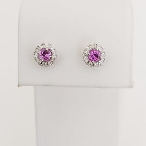18 kt. White gold - Earrings - 0.66 ct Sapphire - Diamond kopen? Bied vanaf 340!