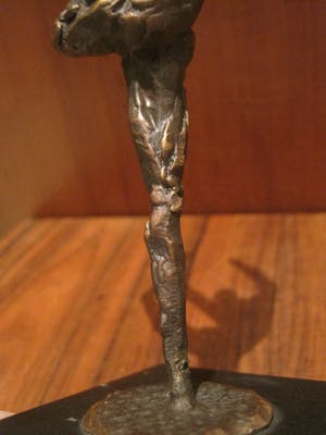 Brons (Onbekend) - Danseres kopen? Bied vanaf 35!