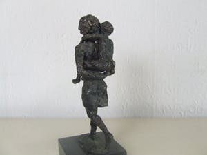 Astrid Veldhuyzen-Koppen - "Zusjes" kopen? Bied vanaf 40!