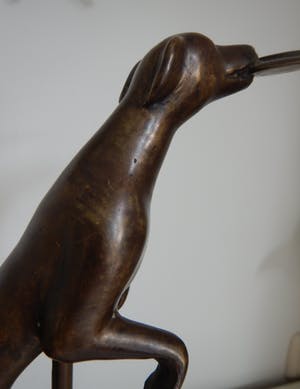 Brons (Onbekend) - Springende hond kopen? Bied vanaf 45!