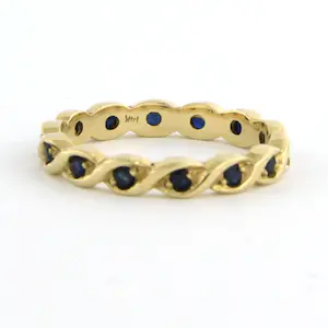 14k geel gouden hele alliance ring bezet met saffier - ringmaat 17.75 (56) kopen? Bied vanaf 170!
