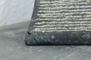 Margriet Kusters - Grote sculptuur van arduin en marmer kopen? Bied vanaf 600!