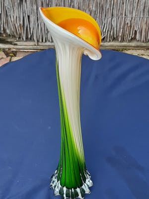 Niet of onleesbaar gesigneerd - Vaas - Aronskelk kopen? Bied vanaf 10!