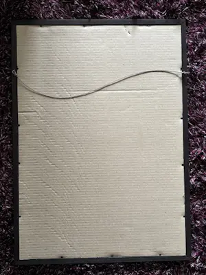 Geert Geerligs - zwart krijttekening van staand naakt met armen voor de borsten kopen? Bied vanaf 30!