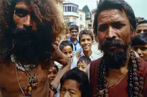 Henk Schiffmacher - Gesigneerde foto op dibond “Mannen met Baarden” + gesigneerd fotoboek verkauft für € 113!