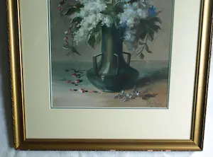 Niet of onleesbaar gesigneerd - Ingelijste aquarel , Bloemen in groene vaas – Herkent u de signatuur? kopen? Bied vanaf 1!