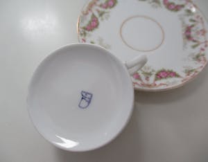 Royal Limoges - Rosenthal, Hutschenreuter e.a. 5 stuks antieke miniatuurkopjes van porselein kopen? Bied vanaf 30!