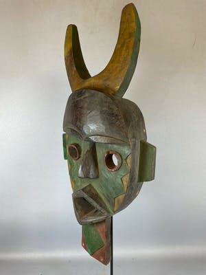 Dan - 210512 - Tribal Used African mask from the Dan - Liberia. kopen? Bied vanaf 45!