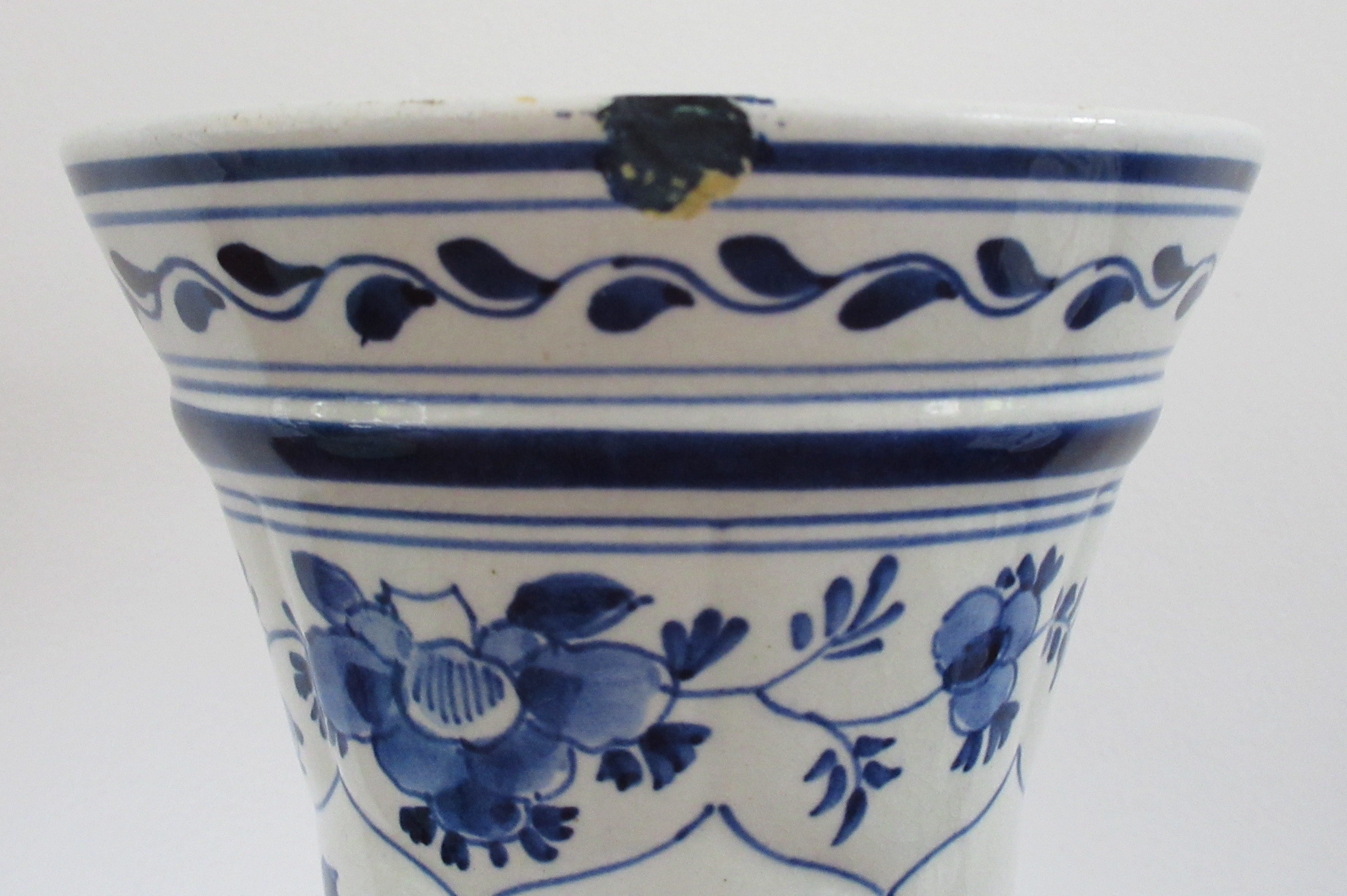 De Porceleyne Fles - Antieke Delftsblauwe vaas uit 1905 - Beschadigd kopen? Bied vanaf 1!