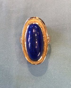 14K Goud - geelgouden ring met een ovaal geslepen Lapis Lazuli steen, jaren 50-60 kopen? Bied vanaf 285!