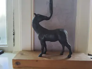 AcheterHenk Visch - Paard met staart in mond? Enchérissez de 600!