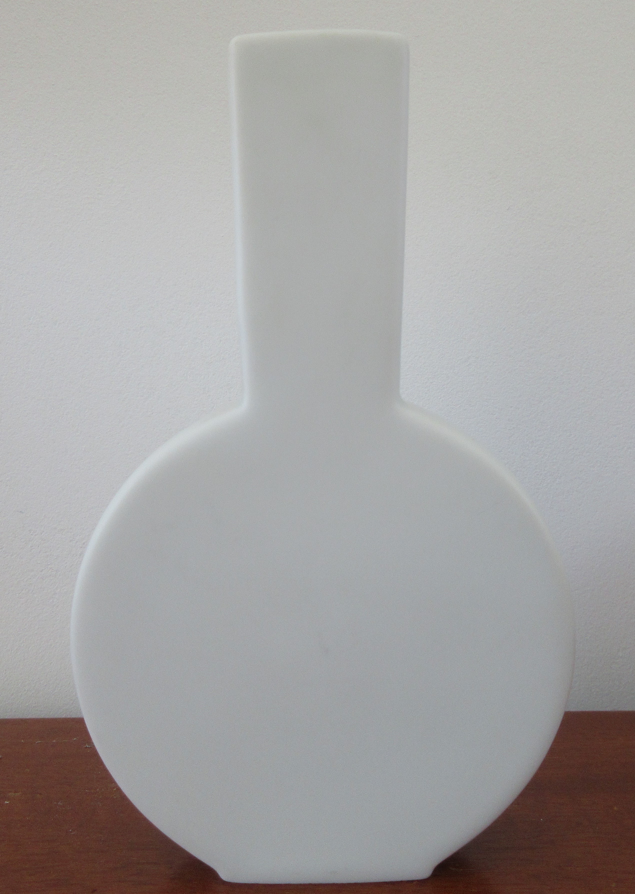 Rosamunde Nairac - Rosenthal Studio Line biscuit porseleinen Bottle vase kopen? Bied vanaf 28!