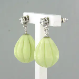 18k gouden oorhangers met limoen chrysopraas en briljant geslepen diamant kaufen? Bieten Sie von 385!
