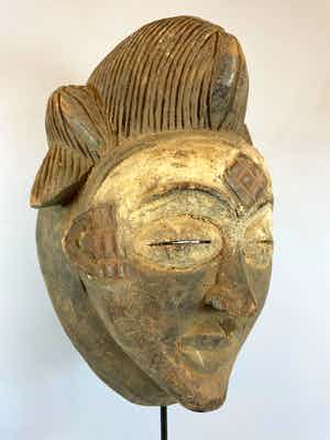 Punu - 211028 - African mask from the Punu - Gabon. verkocht voor € 45!