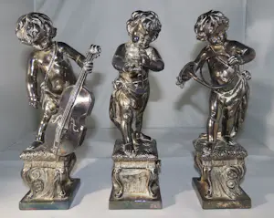 Antieke engel beelden met muziekinstrument (3x), zilver op gips, 1940-1950 kopen? Bied vanaf 495!