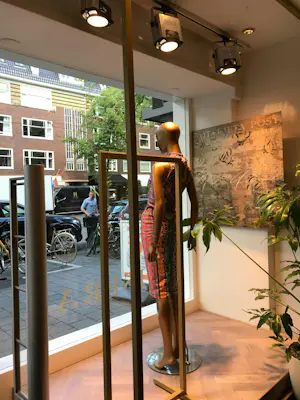 Maurice Grothausen - BIJEN aluminium paneel met ophang mogelijkheid kopen? Bied vanaf 250!