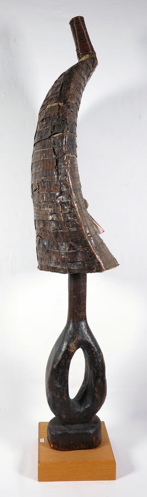 Kota - Reliekbeeld van hout en koperblik kopen? Bied vanaf 1!