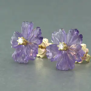 18k geel gouden oorknoppen met amethist en diamant 0.08 ct - F/G - VS/SI kopen? Bied vanaf 175!