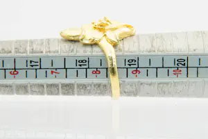 86 - Prachtig vormgegeven en massief 18krt geelgouden "Bloem" ring kopen? Bied vanaf 360!