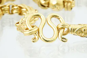 Lang en zwaar (100+gr) 22krt geel-gouden halssierraad - herenmodel kopen? Bied vanaf 3760!
