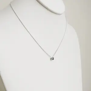 Buy Saffieren hanger met ketting? Bid from 475!