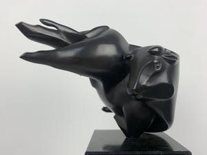 Willem Lenssinck - bronzen beeld op granieten sokkel - 'Tournedos' - 1991 (Uniek exemplaar) kopen? Bied vanaf 1950!