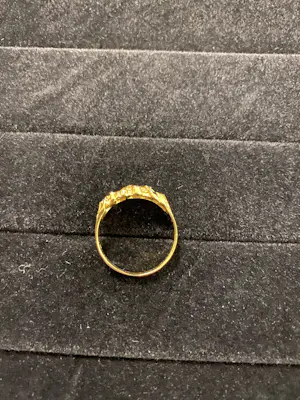 Geelgouden Surinaamse RAW ring kopen? Bied vanaf 150!