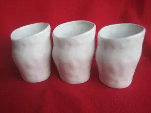 Corry Ammerlaan - 3 kleurige bekers, potlood-penselenpotten. kopen? Bied vanaf 25!