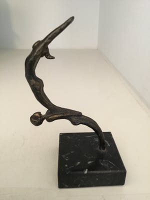 Corry Ammerlaan - Sculptuur “ Samen in balans “ kopen? Bied vanaf 30!