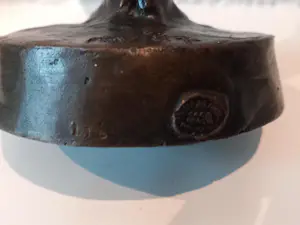 Kees Verkade - "aan het hart" bronzen beeld, moeder kind. kopen? Bied vanaf 1600!