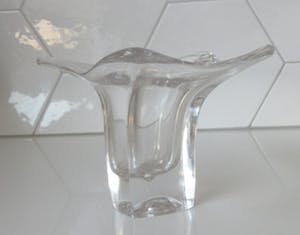 Max Verboeket - Blankglazen dikwandige vaas uit de Twen serie kopen? Bied vanaf 25!