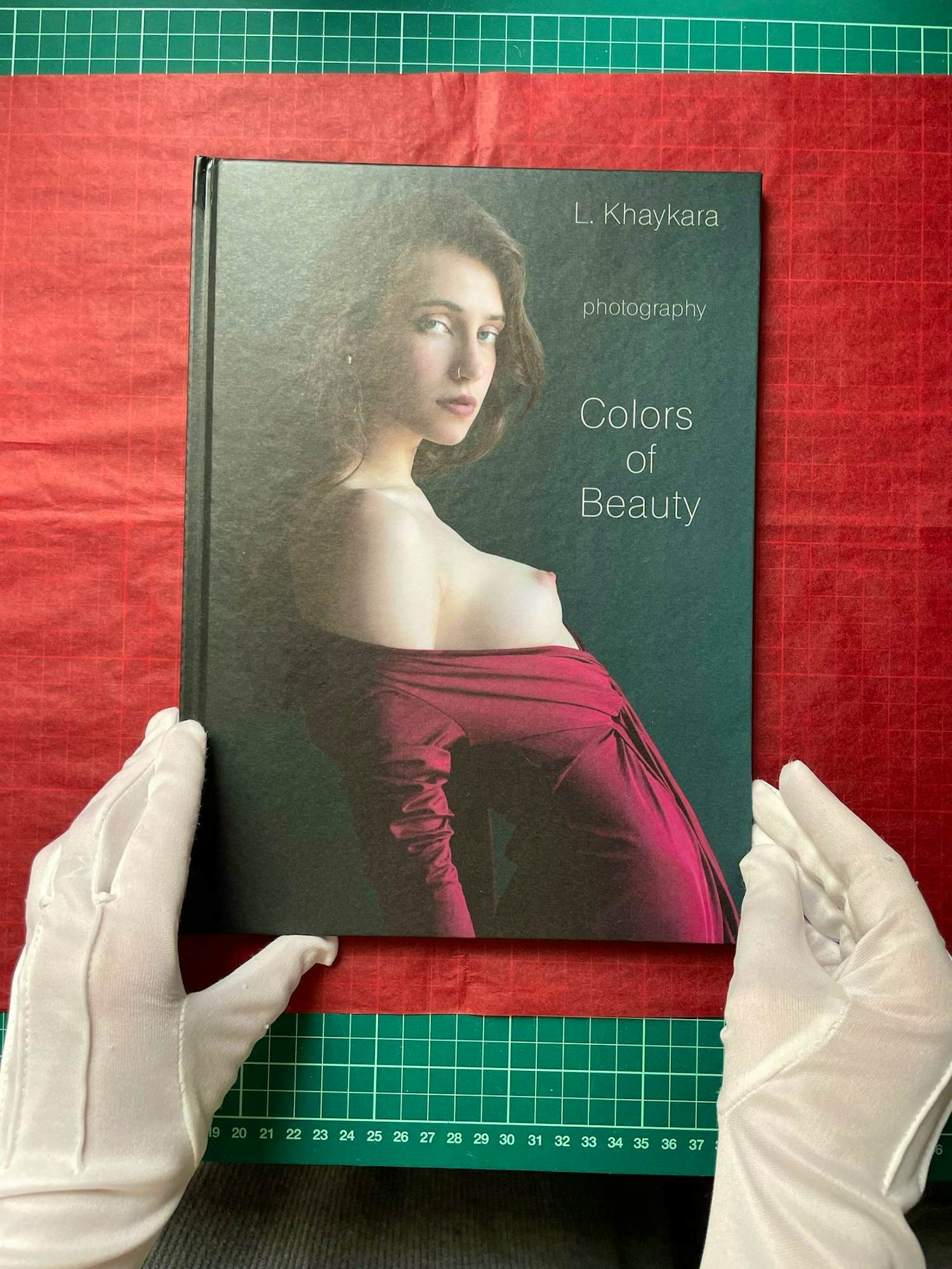 Lidiia Khaikara - Fotoboek "Kleuren van Schoonheid" + print kopen? Bied vanaf 190!