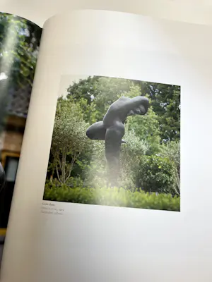 Lia van Vugt - Bronzen sculptuur, Grote dans + boek kaufen? Bieten Sie von 100!