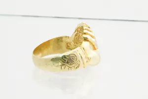 23- Forse en massief 18Kt geel gouden Surinaamse vriendschapsring - mooi bewerkt kopen? Bied vanaf 850!