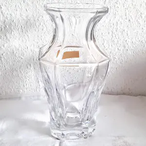 Sevres - Kristall Vase sechseckig Transparent von Sevres France kopen? Bied vanaf 120!