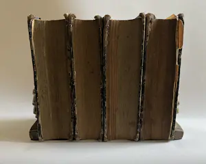 Antiquarisch Boek - De voornaamste geschiedenissen van Noord-Nederland kopen? Bied vanaf 50!