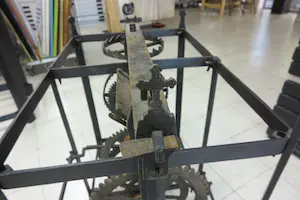 Klokken - Zeer groot en uniek klokwerk kopen? Bied vanaf 1!