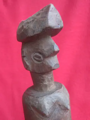 Yaka - Amulet beeld. kopen? Bied vanaf 75!