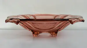 August Walther & Sohne AG - Roze persglas schaal "Sigrid" kopen? Bied vanaf 20!