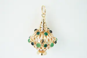 44 - Opvallende 18Krt geel-gouden "olielamp" hanger met groene steentjes. kopen? Bied vanaf 220!