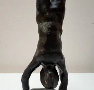 Nicolas Dings - Bronzen sculptuur | Balans kopen? Bied vanaf 175!