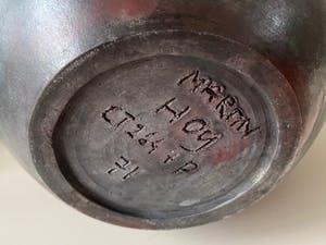 Niet of onleesbaar gesigneerd - Museale Studio Keramische Raku en paardenhaar deksel of urnvaas kopen? Bied vanaf 1!