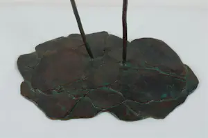 Jonneke Kodde - Bronzen sculptuur: 'Opvliegend uit het riet' + certificaat kopen? Bied vanaf 3095!