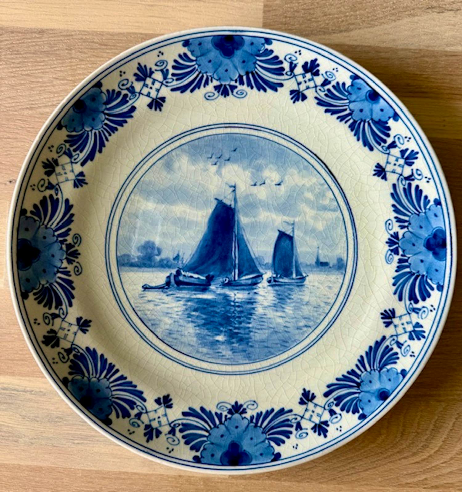 Porceleyne Fles - Sierbord met sloep en zeilbootjes kopen? Bied vanaf 145!