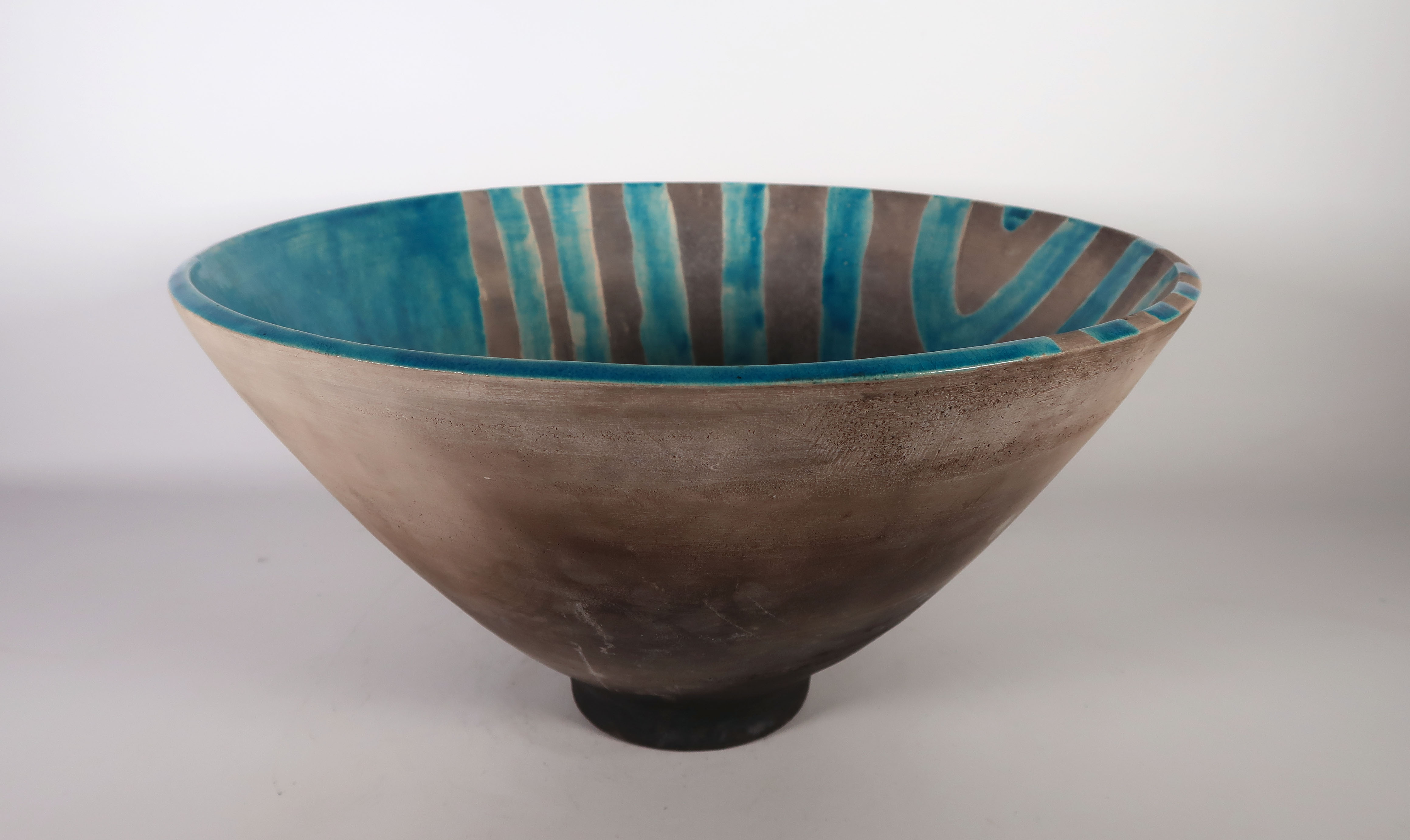 Niet of onleesbaar gesigneerd - Aardewerk, Schaal kopen? Bied vanaf 1!