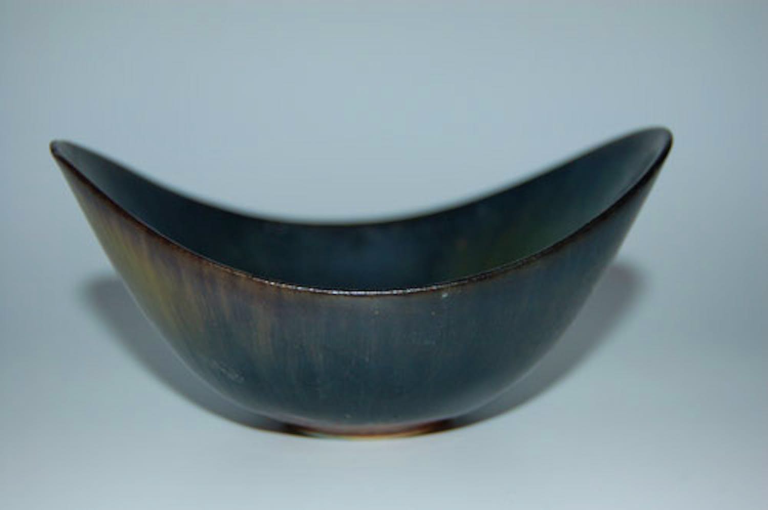 Rorstrand - Carl Harry Stalhane: steengoed schaaltje schelpvorm kopen? Bied vanaf 175!