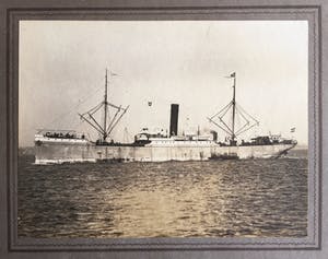 Eugene Rensburg - Drie grote inkttekeningen van stoomschepen kopen? Bied vanaf 20!