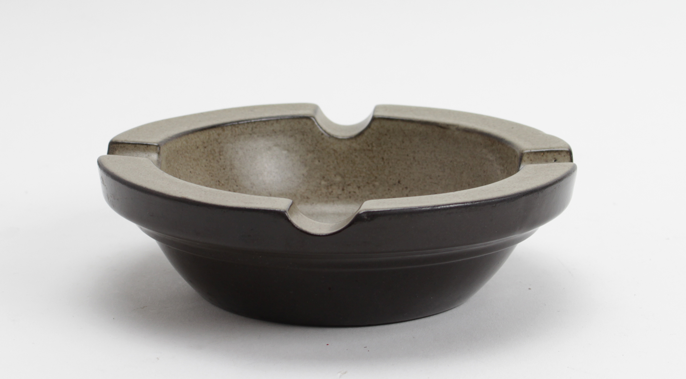 Cor Unum - grote asbak 'hofnar cigars' kopen? Bied vanaf 5!