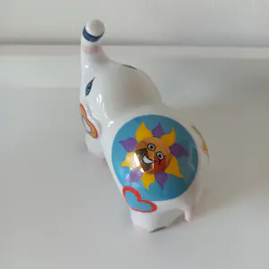 Corry Ammerlaan - Keramiek beeldje Happines kopen? Bied vanaf 1!